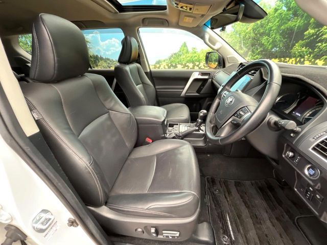 TOYOTA LANDCRUISER PRADO 2021 Image 31