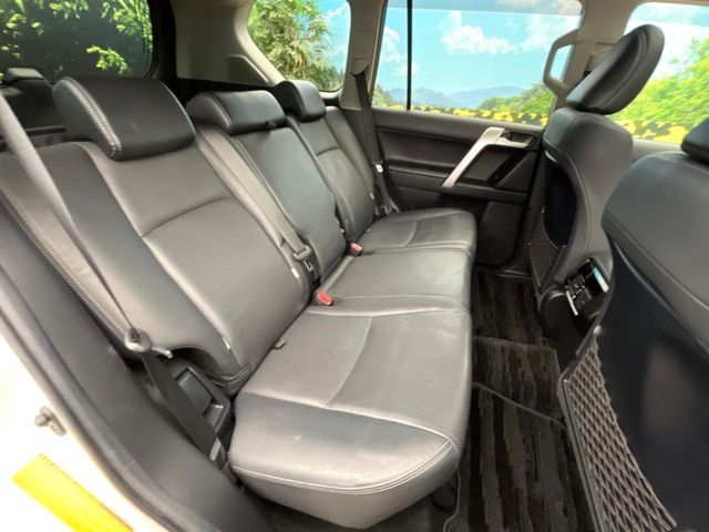 TOYOTA LANDCRUISER PRADO 2021 Image 31