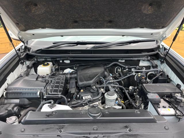 TOYOTA LANDCRUISER PRADO 2023 Image 31