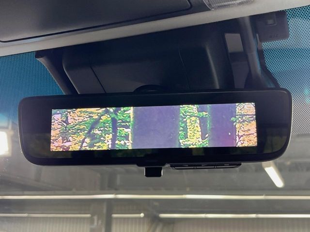 TOYOTA ALPHARD HYBRID 4WD 2018 Image 31