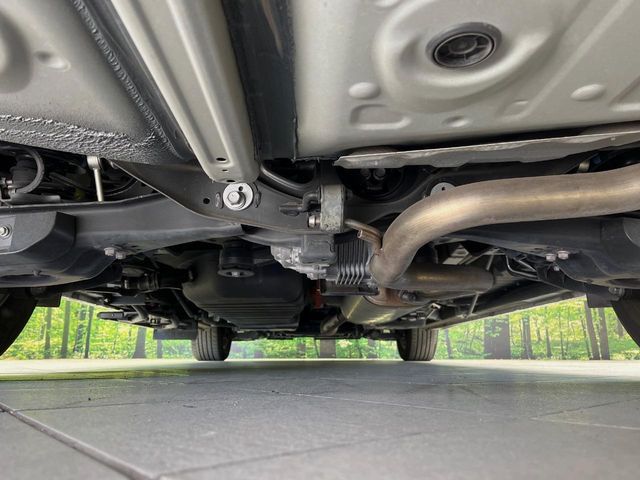 TOYOTA ALPHARD HYBRID 4WD 2018 Image 31