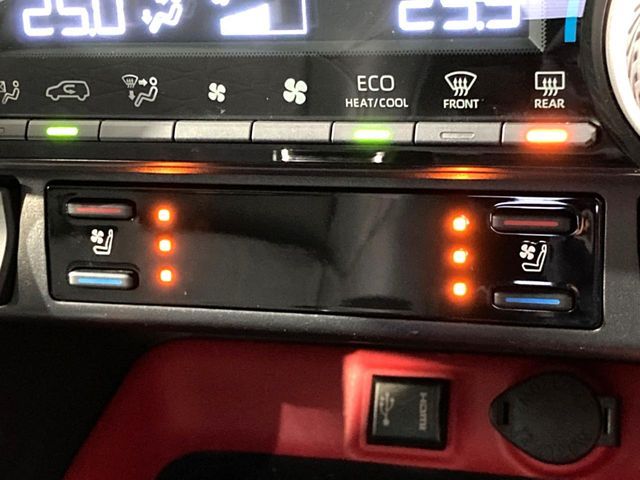 TOYOTA RAV4 4WD 2021 Image 31