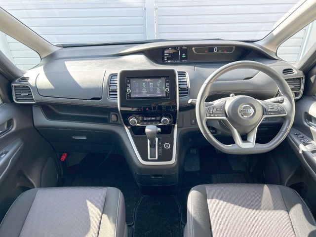 NISSAN SERENA  S-HYBRID 2016 Image 31