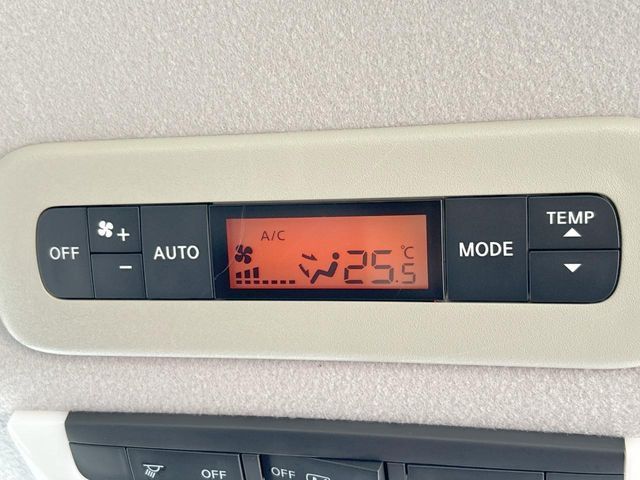 NISSAN SERENA  S-HYBRID 2016 Image 31