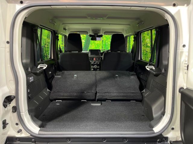 SUZUKI JIMNY NOMADE 2025 Image 31