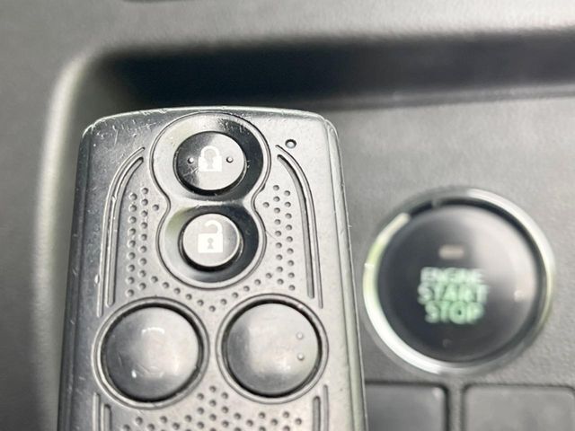 DAIHATSU TANTO CUSTOM 2015 Image 31