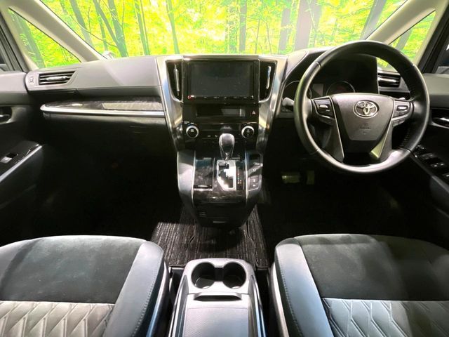 TOYOTA VELLFIRE 2019 Image 31