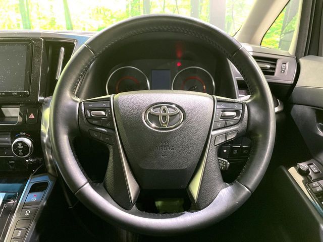 TOYOTA VELLFIRE 2019 Image 31