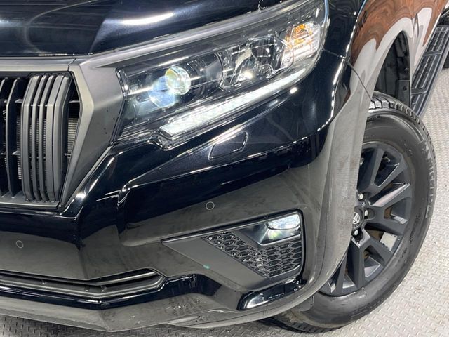 TOYOTA LANDCRUISER PRADO 2023 Image 31