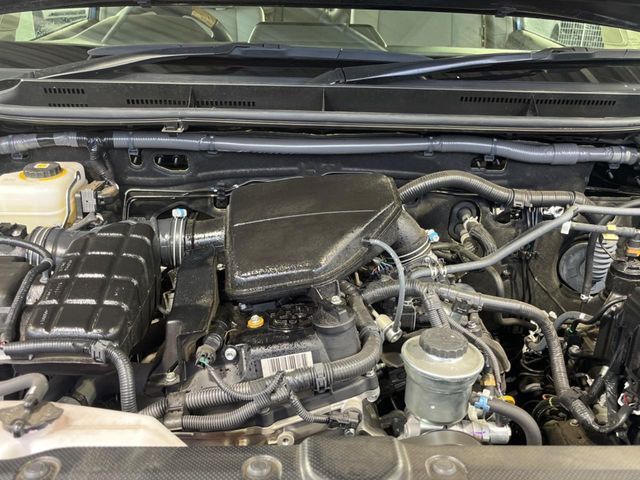 TOYOTA LANDCRUISER PRADO 2023 Image 31