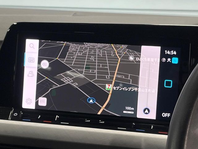 VOLKSWAGEN GOLF VARI 2024 Image 31