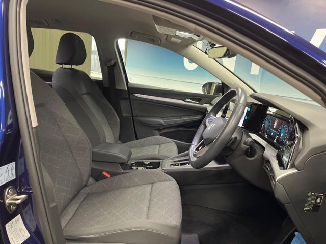 VOLKSWAGEN GOLF VARI 2024 Image 31