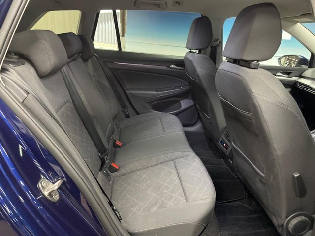 VOLKSWAGEN GOLF VARI 2024 Image 31