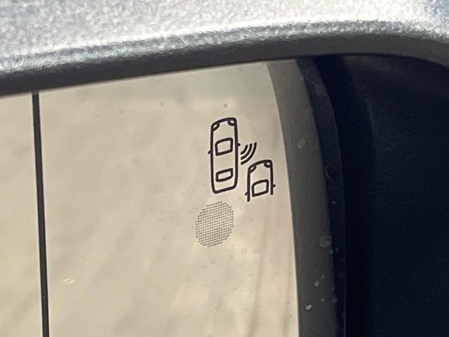 JEEP RENEGADE 2022 Image 31