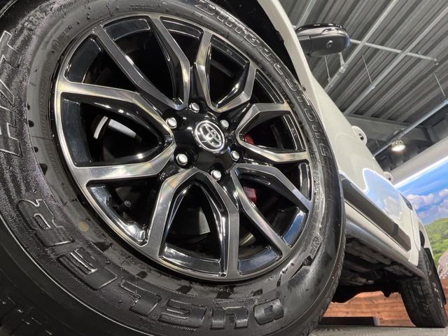 TOYOTA HILUX 4WD 2023 Image 31