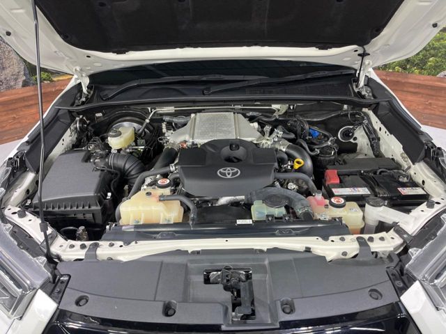 TOYOTA HILUX 4WD 2023 Image 31