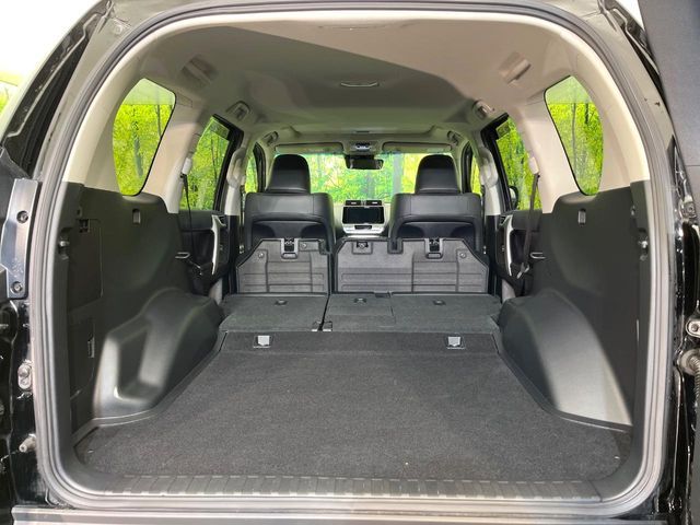 TOYOTA LANDCRUISER PRADO 2023 Image 31