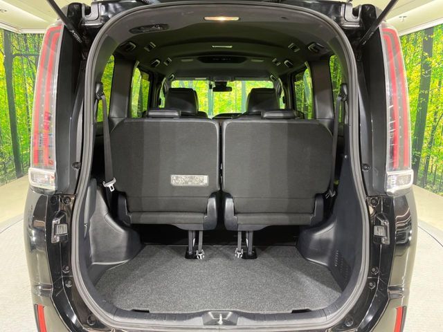 TOYOTA ESQUIRE 2019 Image 31