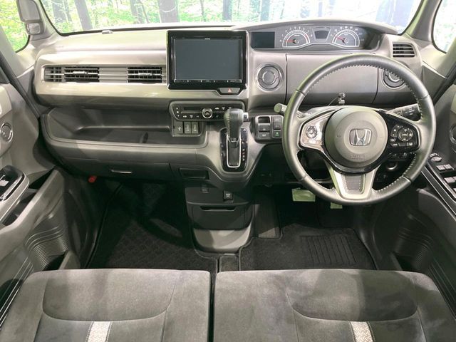 HONDA N BOX CUSTOM 2022 Image 31