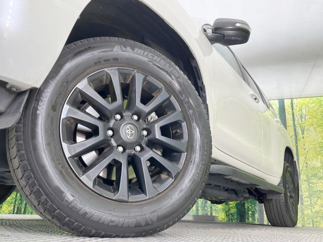 TOYOTA LANDCRUISER PRADO 2023 Image 31