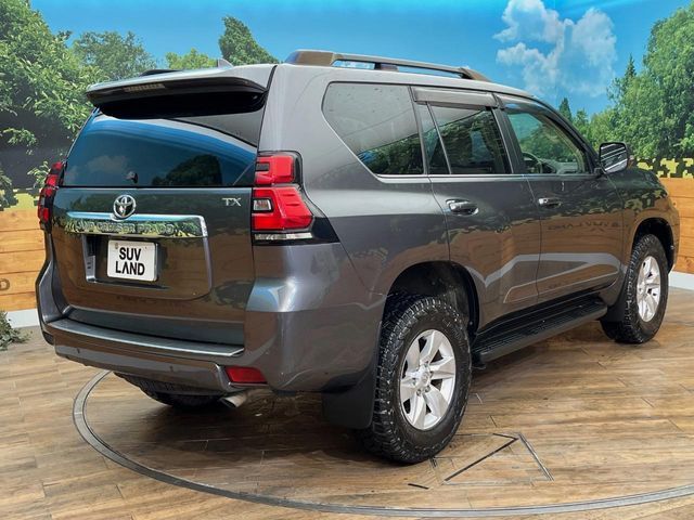 TOYOTA LANDCRUISER PRADO 2017 Image 31