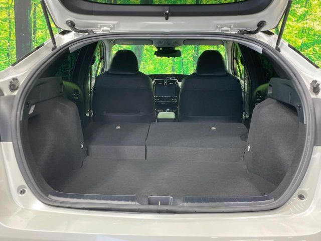 TOYOTA PRIUS 2019 Image 31