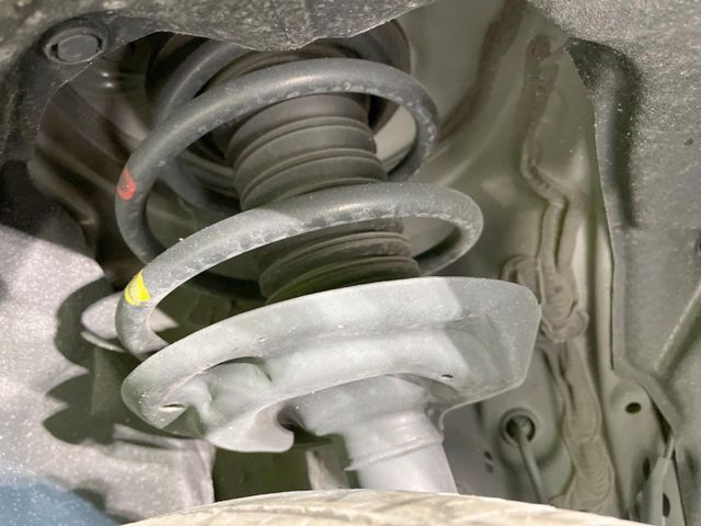 TOYOTA HARRIER 2WD 2023 Image 31