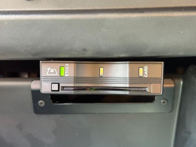 JEEP COMMANDER 2023 Image 31