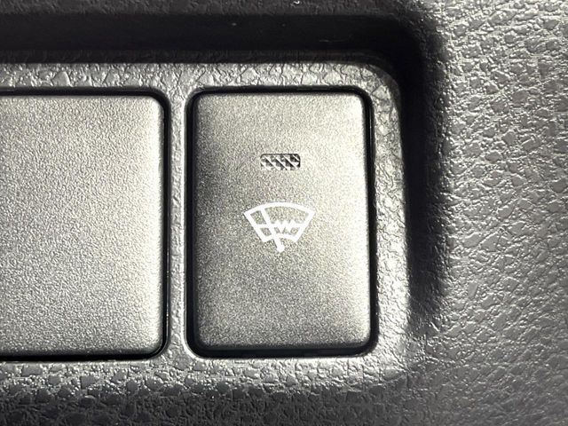 TOYOTA HARRIER 4WD 2018 Image 31