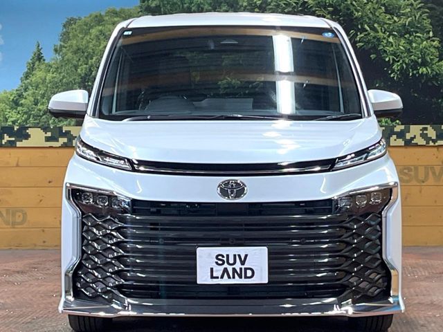 TOYOTA VOXY HYBRID 2026 Image 31