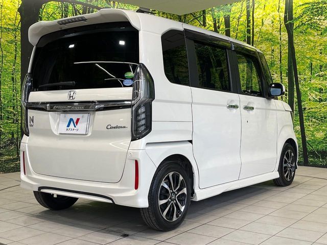 HONDA N BOX CUSTOM 2018 Image 31