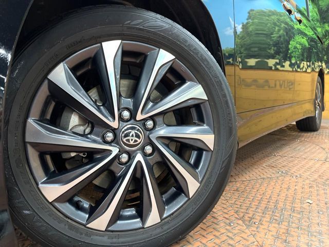 TOYOTA VOXY HYBRID 2023 Image 31