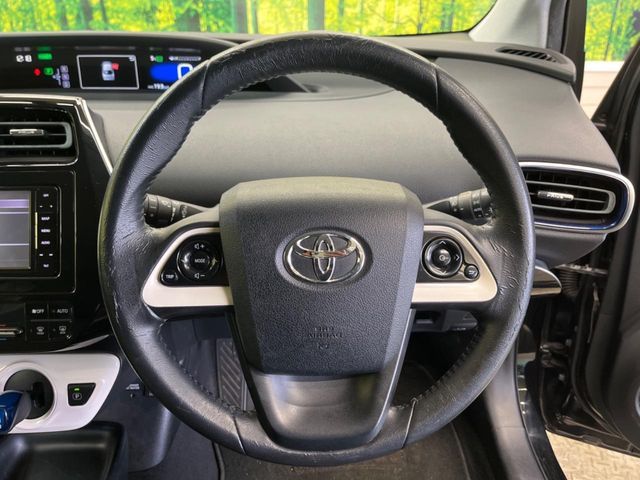 TOYOTA PRIUS 2017 Image 31