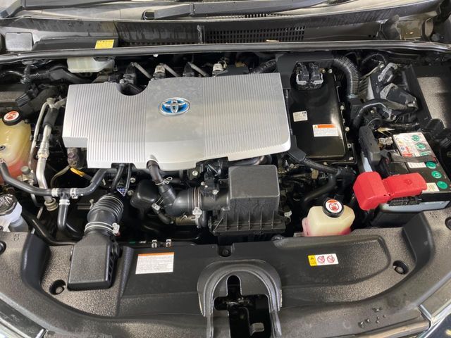 TOYOTA PRIUS 2017 Image 31