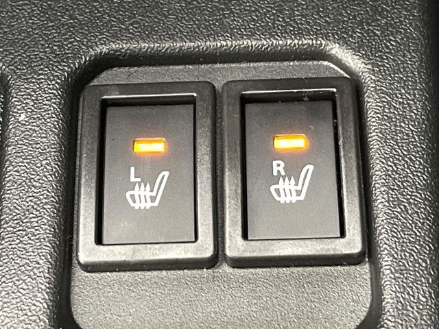 SUZUKI JIMNY NOMADE 2025 Image 31