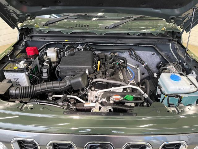 SUZUKI JIMNY NOMADE 2025 Image 31