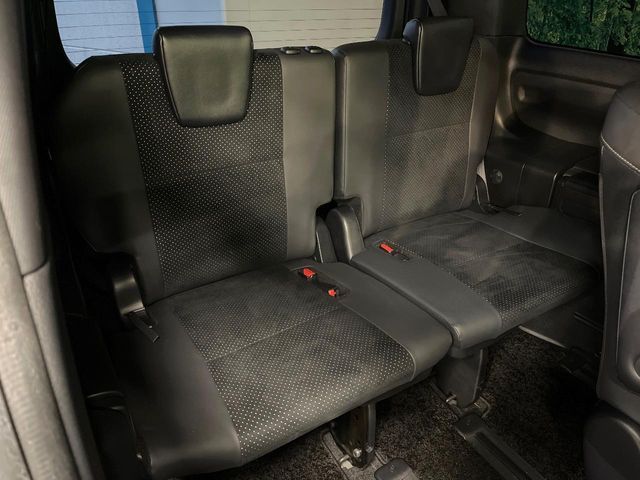 TOYOTA VOXY 2021 Image 31