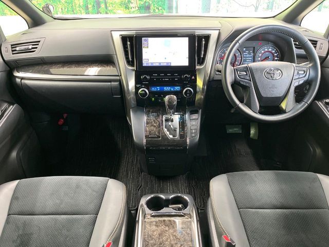 TOYOTA ALPHARD 2021 Image 31