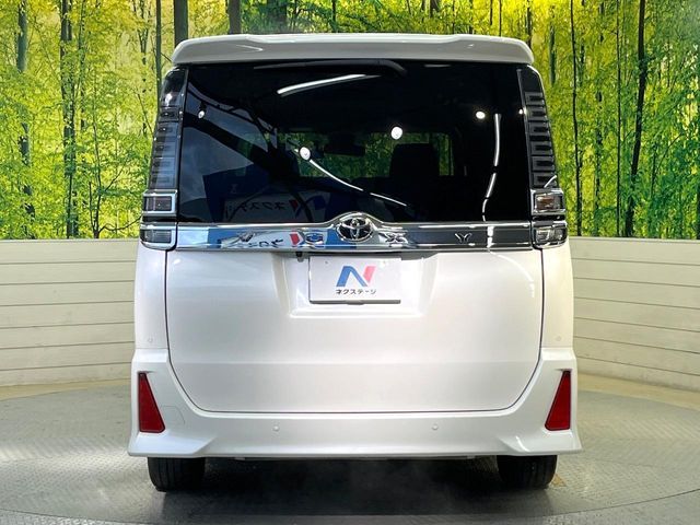 TOYOTA VOXY 2021 Image 31