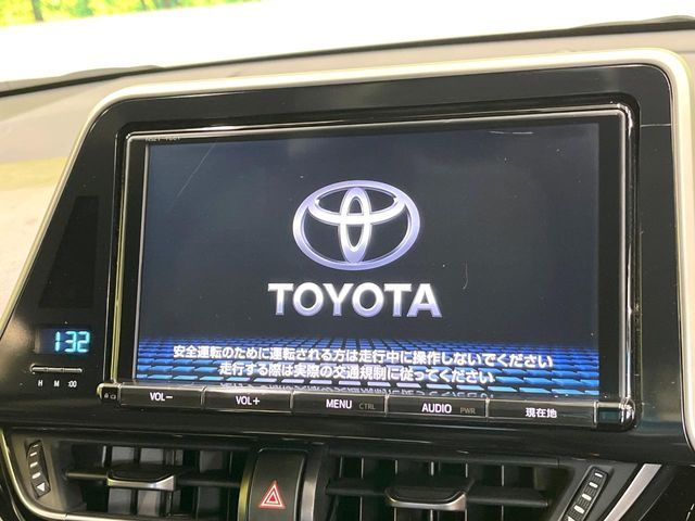 TOYOTA C-HR 2017 Image 31