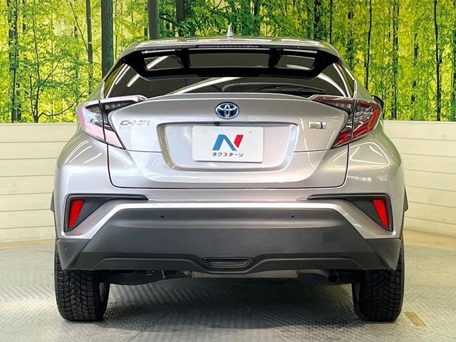 TOYOTA C-HR 2017 Image 31