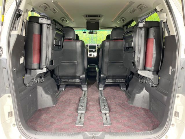 TOYOTA VELLFIRE 2014 Image 31