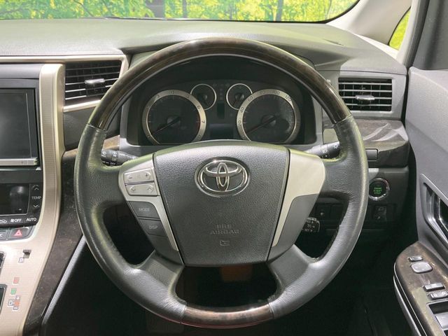 TOYOTA VELLFIRE 2014 Image 31