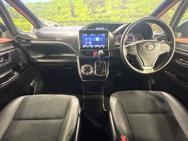 TOYOTA VOXY 2021 Image 31