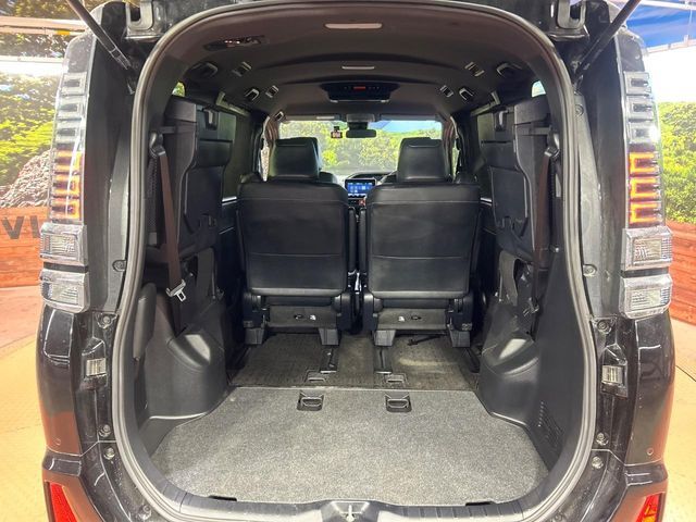 TOYOTA VOXY 2021 Image 31