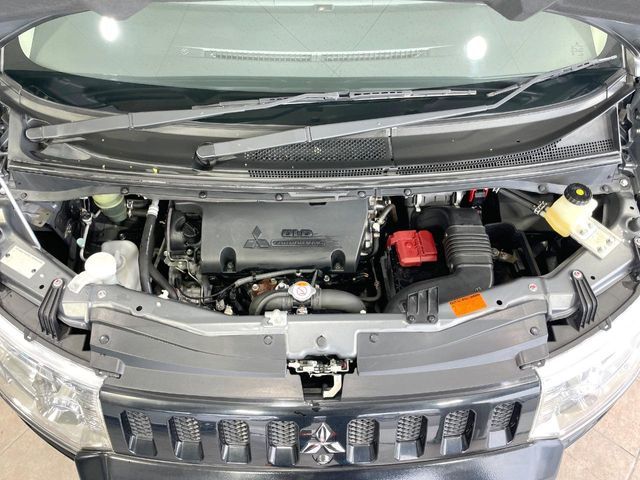 MITSUBISHI DELICA D:5 4WD 2017 Image 31