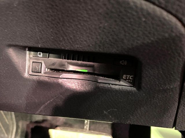 TOYOTA C-HR 2017 Image 31