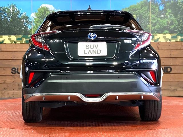 TOYOTA C-HR 2017 Image 31