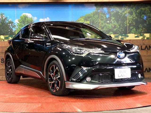 TOYOTA C-HR 2017 Image 31