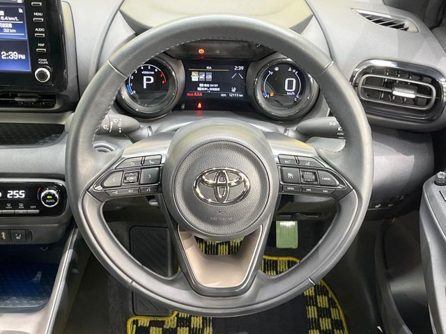 TOYOTA YARIS 2023 Image 31